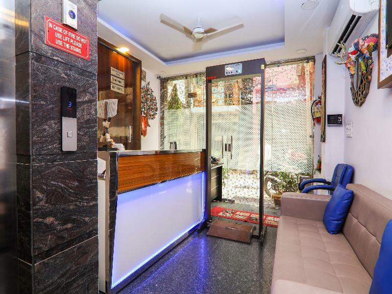 Hotel Oyo 15567 Amar International 2*