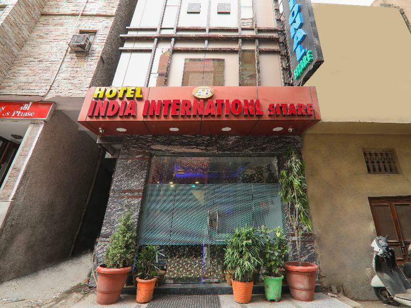 Oyo 15567 Amar International