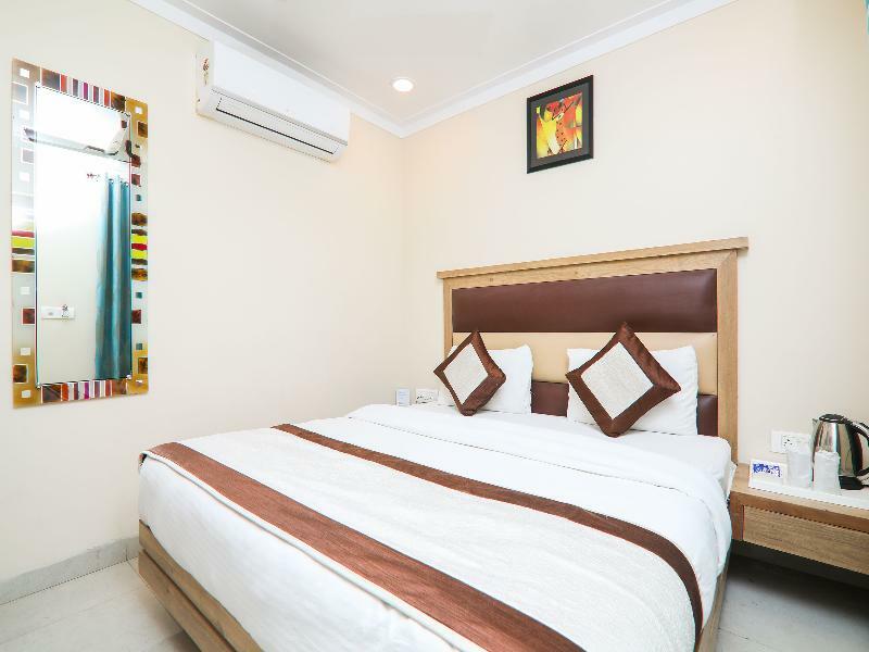 Hotel Oyo 15567 Amar International